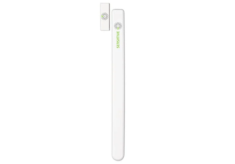 What type of sensors does the Sensative Strips Guard 700 have?